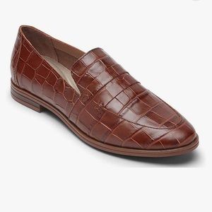Rockport Perpetua Croc Penny Loafer in Bourbon sz8